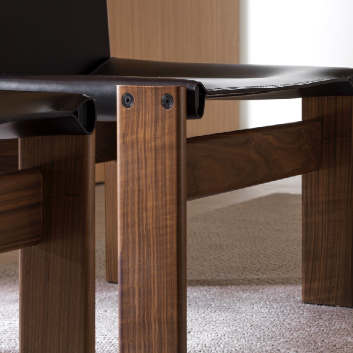 Monk Chair 僧侶椅